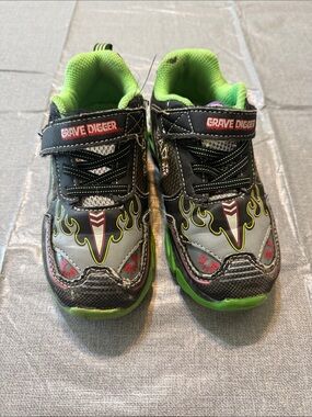 Grave Digger Kids Light Up Black and Neon Green Flame Sneakers